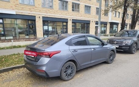 Hyundai Solaris II рестайлинг, 2019 год, 1 170 000 рублей, 3 фотография