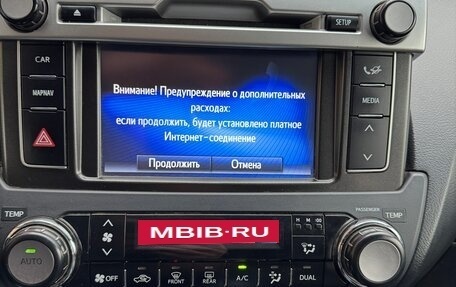 Toyota Land Cruiser Prado 150 рестайлинг 2, 2017 год, 4 000 000 рублей, 5 фотография