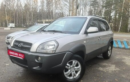 Hyundai Tucson III, 2006 год, 900 000 рублей, 7 фотография