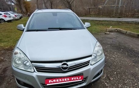 Opel Astra H, 2011 год, 670 000 рублей, 2 фотография