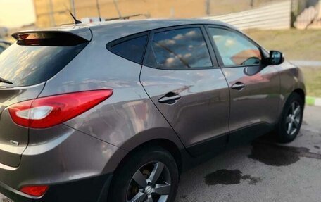 Hyundai ix35 I рестайлинг, 2014 год, 1 550 000 рублей, 4 фотография