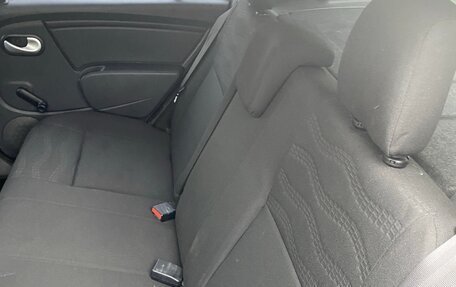 Renault Sandero I, 2011 год, 700 000 рублей, 16 фотография