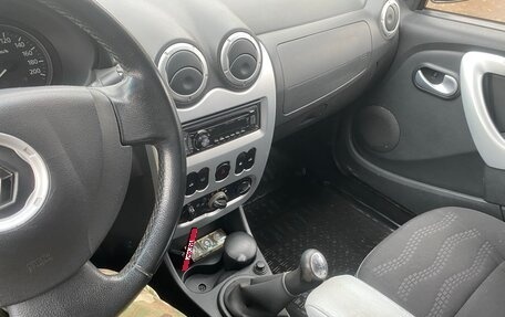 Renault Sandero I, 2011 год, 700 000 рублей, 10 фотография