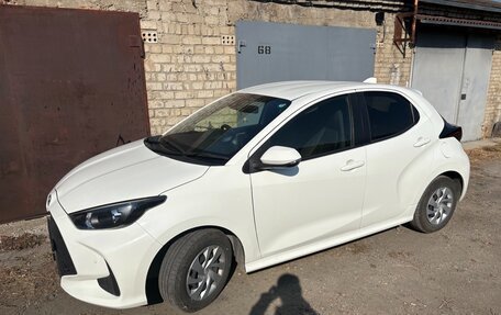Toyota Yaris, 2020 год, 950 000 рублей, 4 фотография
