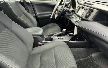 Toyota RAV4, 2014 год, 1 890 000 рублей, 10 фотография