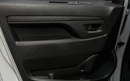 Peugeot Traveller I, 2025 год, 6 500 000 рублей, 23 фотография