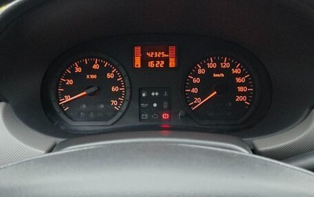 Renault Logan I, 2011 год, 750 000 рублей, 17 фотография