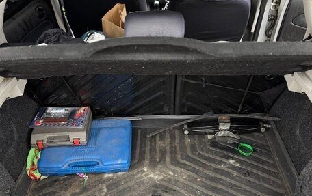 Peugeot 206, 2004 год, 300 000 рублей, 13 фотография