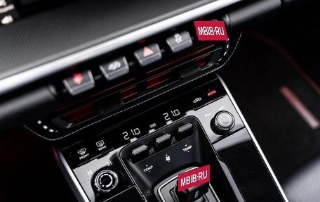 Porsche 911, 2020 год, 21 490 000 рублей, 34 фотография