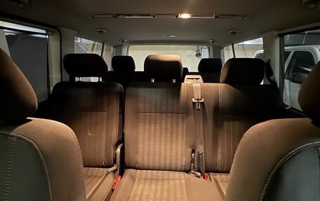 Volkswagen Caravelle T6 рестайлинг, 2017 год, 3 550 000 рублей, 15 фотография