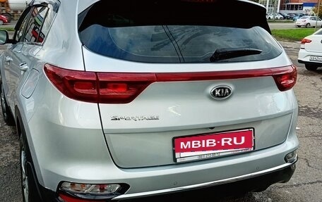 KIA Sportage IV рестайлинг, 2021 год, 2 499 000 рублей, 2 фотография