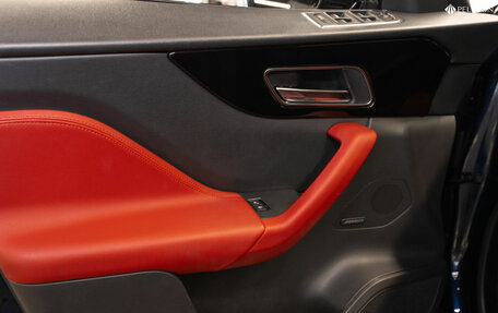 Jaguar F-Pace, 2016 год, 3 650 000 рублей, 14 фотография