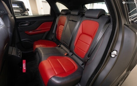 Jaguar F-Pace, 2016 год, 3 650 000 рублей, 12 фотография