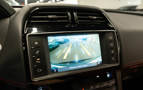 Jaguar F-Pace, 2016 год, 3 650 000 рублей, 20 фотография