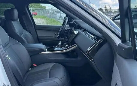 Land Rover Range Rover Sport, 2025 год, 10 700 000 рублей, 12 фотография