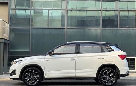 Skoda Kamiq I, 2022 год, 2 240 000 рублей, 3 фотография