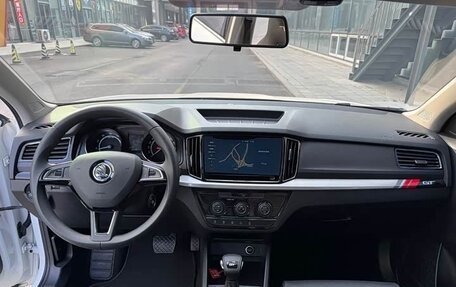 Skoda Kamiq I, 2022 год, 2 240 000 рублей, 6 фотография