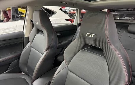 Skoda Kamiq I, 2022 год, 2 240 000 рублей, 17 фотография