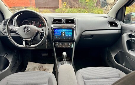 Volkswagen Polo VI (EU Market), 2017 год, 1 420 000 рублей, 13 фотография