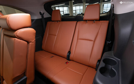 Toyota Highlander, 2025 год, 6 250 000 рублей, 16 фотография