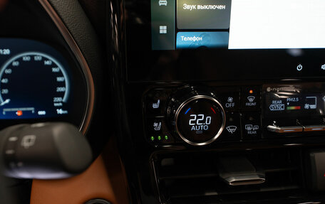 Toyota Highlander, 2025 год, 6 250 000 рублей, 22 фотография