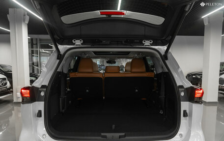 Toyota Highlander, 2025 год, 6 250 000 рублей, 30 фотография
