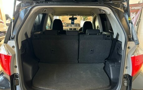 Toyota Ractis II, 2012 год, 999 999 рублей, 19 фотография