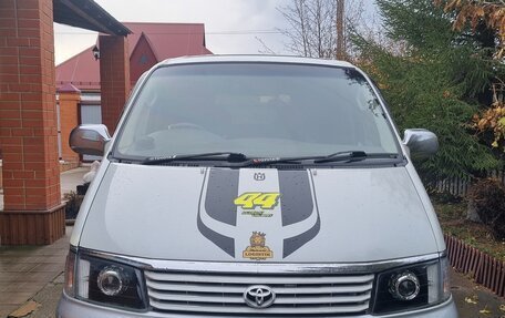 Toyota Regius, 1997 год, 1 205 000 рублей, 1 фотография