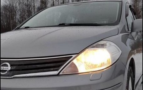 Nissan Tiida, 2010 год, 700 000 рублей, 5 фотография