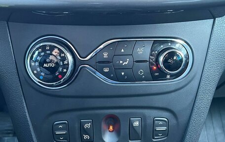 Renault Sandero II рестайлинг, 2018 год, 925 000 рублей, 20 фотография