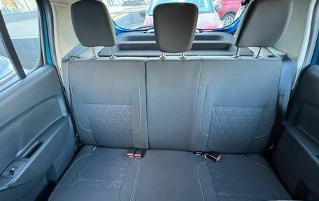 Renault Sandero II рестайлинг, 2018 год, 925 000 рублей, 22 фотография