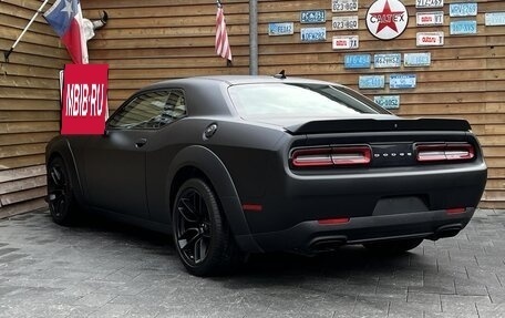 Dodge Challenger III рестайлинг 2, 2021 год, 12 140 000 рублей, 9 фотография