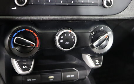 KIA Rio IV, 2021 год, 1 099 990 рублей, 18 фотография