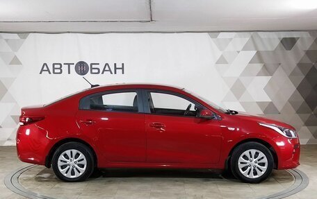 KIA Rio IV, 2017 год, 950 000 рублей, 5 фотография