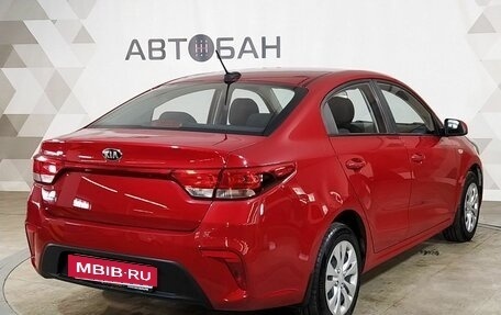 KIA Rio IV, 2017 год, 950 000 рублей, 2 фотография