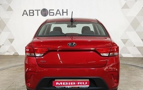 KIA Rio IV, 2017 год, 950 000 рублей, 4 фотография