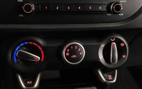 KIA Rio IV, 2017 год, 950 000 рублей, 23 фотография