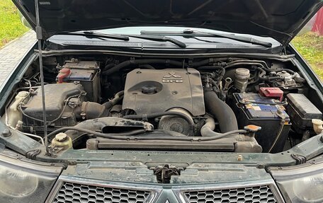 Mitsubishi L200 IV рестайлинг, 2011 год, 1 370 000 рублей, 11 фотография