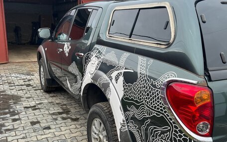 Mitsubishi L200 IV рестайлинг, 2011 год, 1 370 000 рублей, 4 фотография