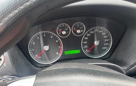 Ford Focus II рестайлинг, 2006 год, 350 000 рублей, 2 фотография