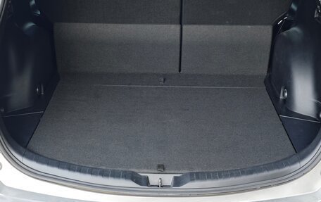 Toyota RAV4, 2016 год, 2 900 000 рублей, 14 фотография