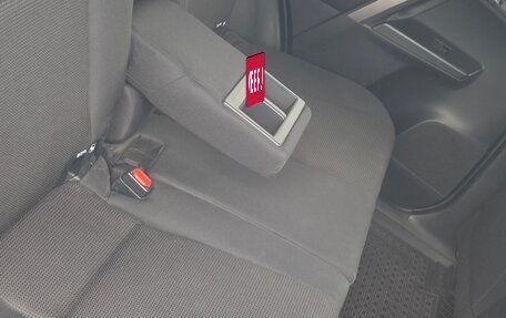 Toyota RAV4, 2016 год, 2 900 000 рублей, 38 фотография