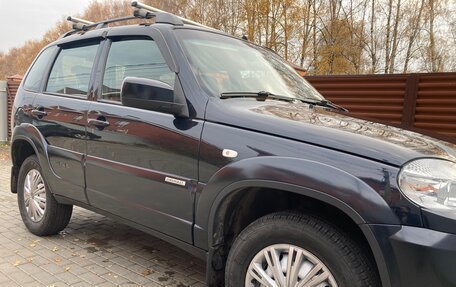 Chevrolet Niva I рестайлинг, 2016 год, 730 000 рублей, 3 фотография