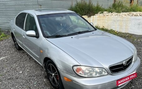 Nissan Maxima VIII, 2000 год, 165 000 рублей, 2 фотография