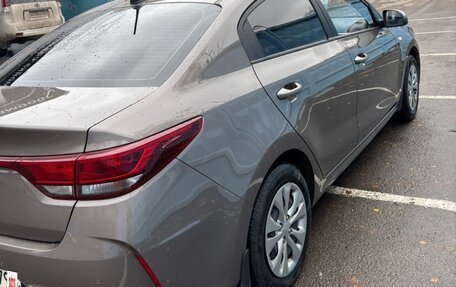 KIA Rio IV, 2022 год, 1 650 000 рублей, 3 фотография