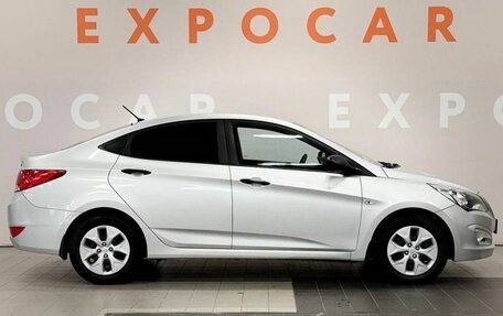 Hyundai Solaris II рестайлинг, 2015 год, 899 000 рублей, 8 фотография