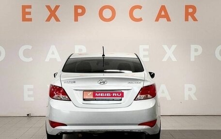 Hyundai Solaris II рестайлинг, 2015 год, 899 000 рублей, 6 фотография