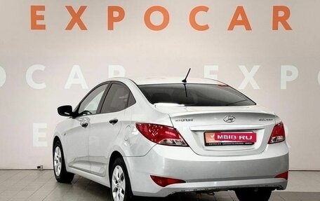 Hyundai Solaris II рестайлинг, 2015 год, 899 000 рублей, 7 фотография