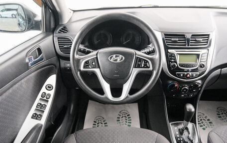 Hyundai Solaris II рестайлинг, 2012 год, 889 000 рублей, 14 фотография