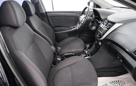 Hyundai Solaris II рестайлинг, 2012 год, 889 000 рублей, 13 фотография